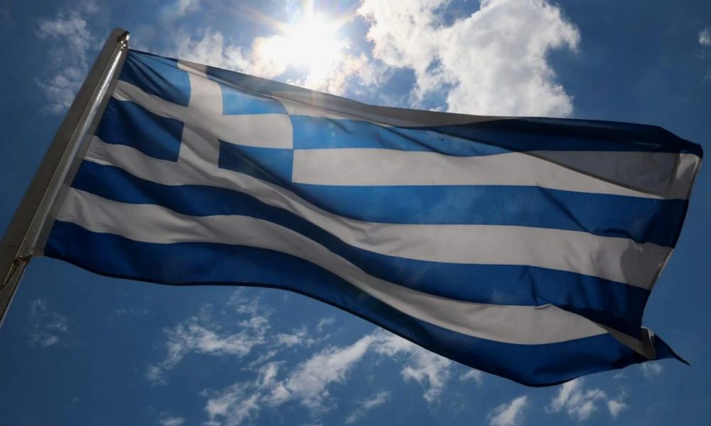 Times: Πώς η Ελλάδα στάθηκε ξανά στα πόδια της μετά από 10 χρόνια κρίσης - Ευοίωνες οι προβλέψεις